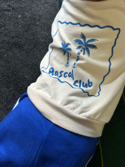 Blue coastal set